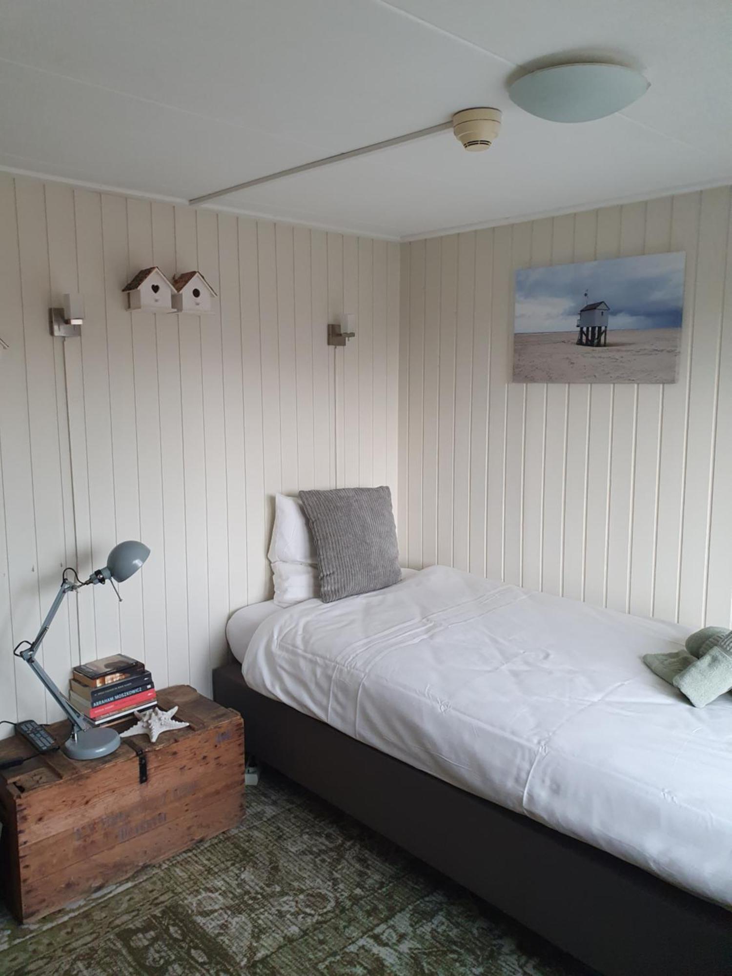 B&B De Wadvaarder Мидсланд Екстериор снимка